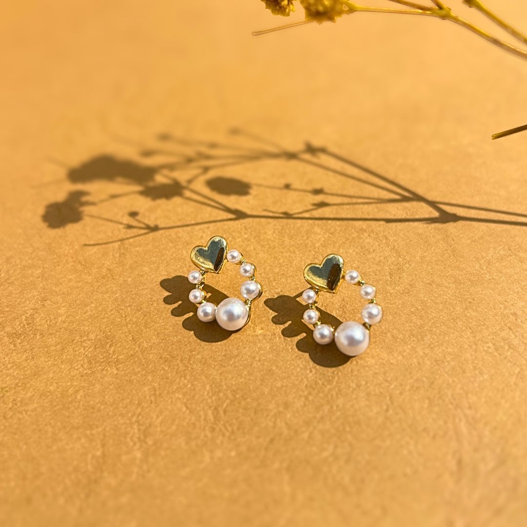 Anti-Tarnish Pearl Cluster Stud Earrings