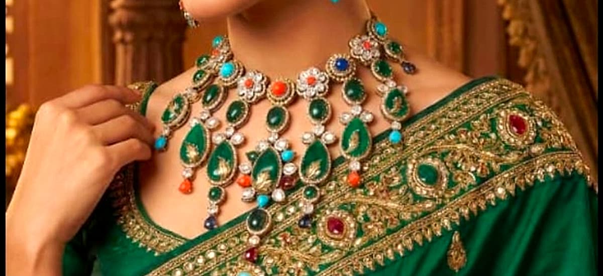 Zeenat Navratan Cascading Collar detail