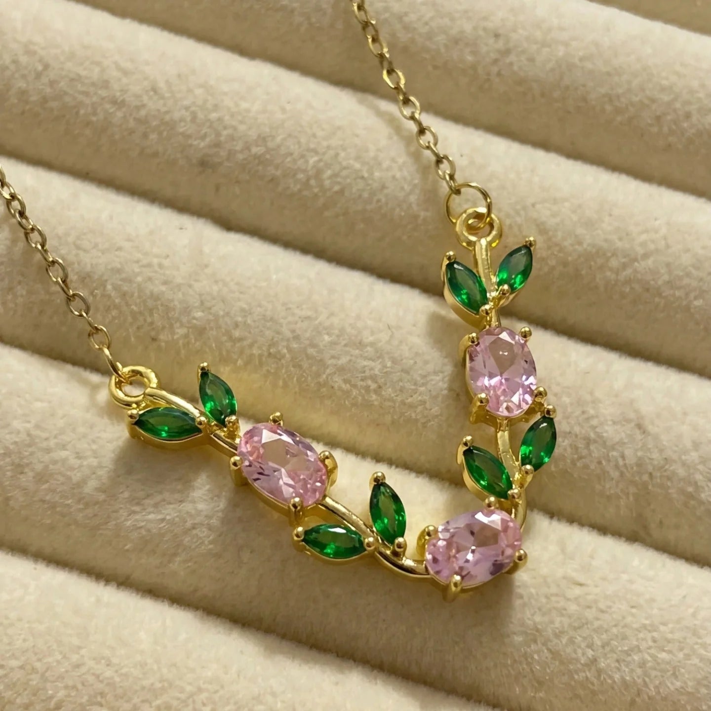 Anti-Tarnish Dainty Floral Necklace